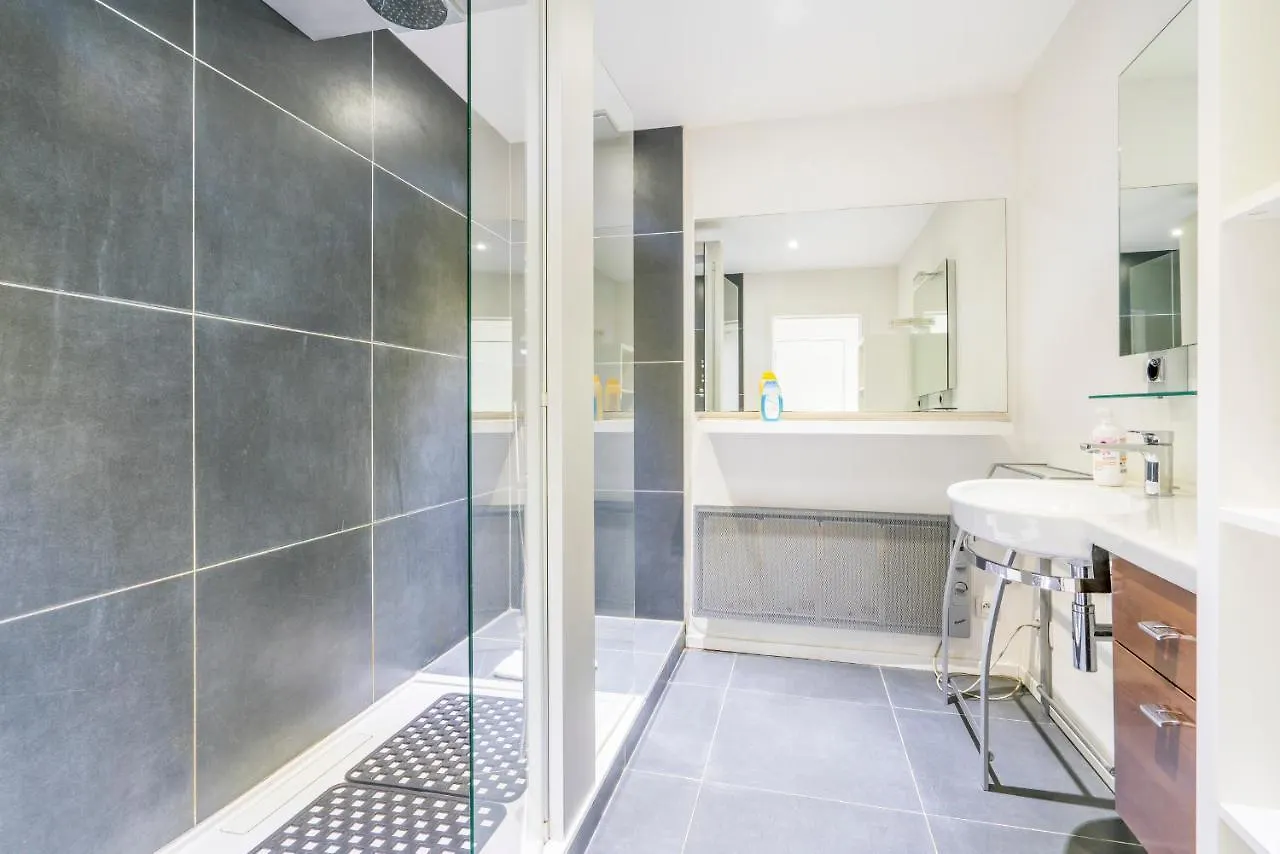 Modern Guest House In Centre Of Bruges Belgium